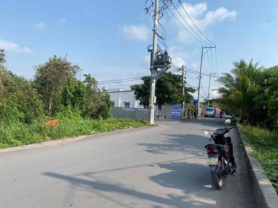 2527m2 đất mặt tiền đường nhựa thông 8m sát trường Tô Ngọc Vân. Mua bán đất tại Quận 12 Tp Hồ Chí Minh được đăng bởi Nguyễn Tuấn