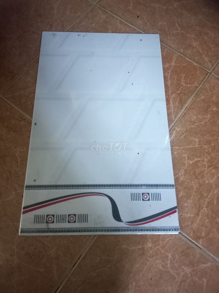 Gạch ốp tường Trắng 20cm x 40cm. Mua bán Nội thất, đồ gia dụng khác tại Quận Gò Vấp Tp Hồ Chí Minh được đăng bởi Nguyệt hình 1