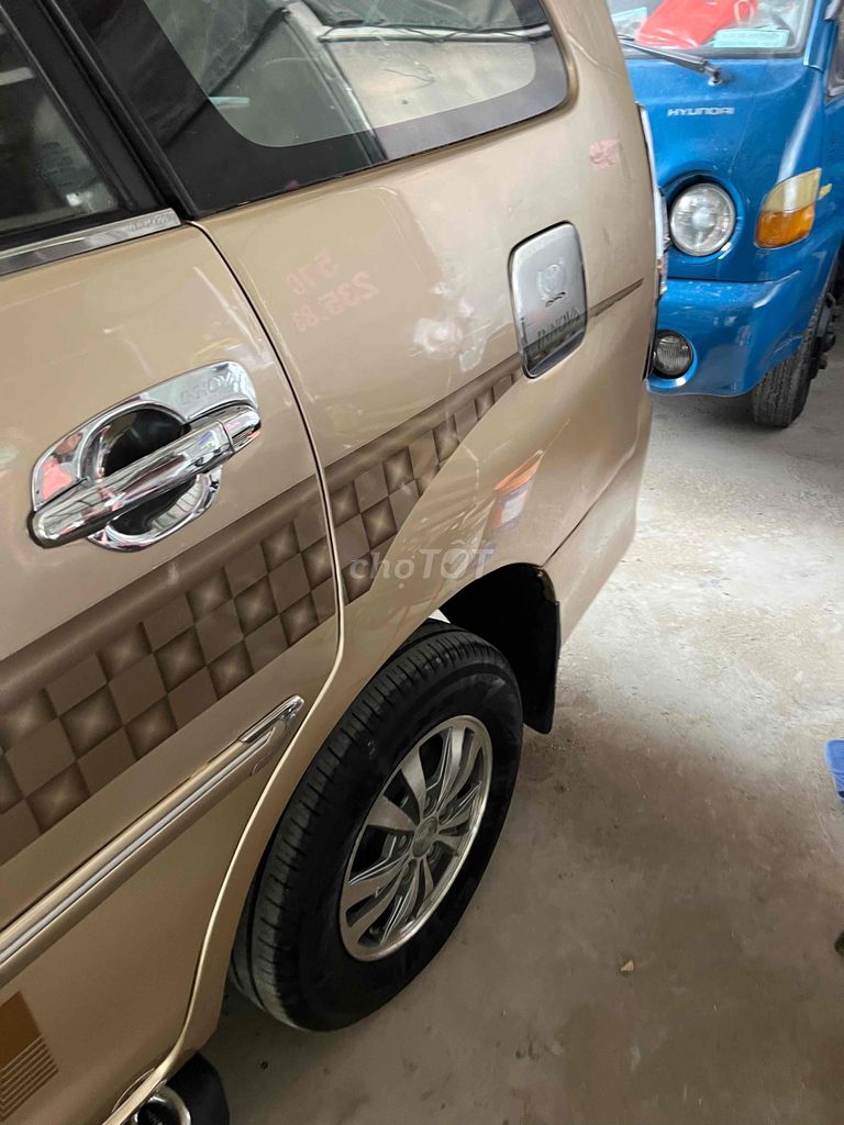 Toyota Innova 2007 J - 285000 km