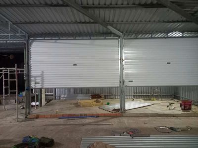 Cửa cuốn thanh lý. Mua bán Nội thất, đồ gia dụng khác tại Thị xã Kiến Tường Long An được đăng bởi Hồng Ngân Phạm Nguyễn