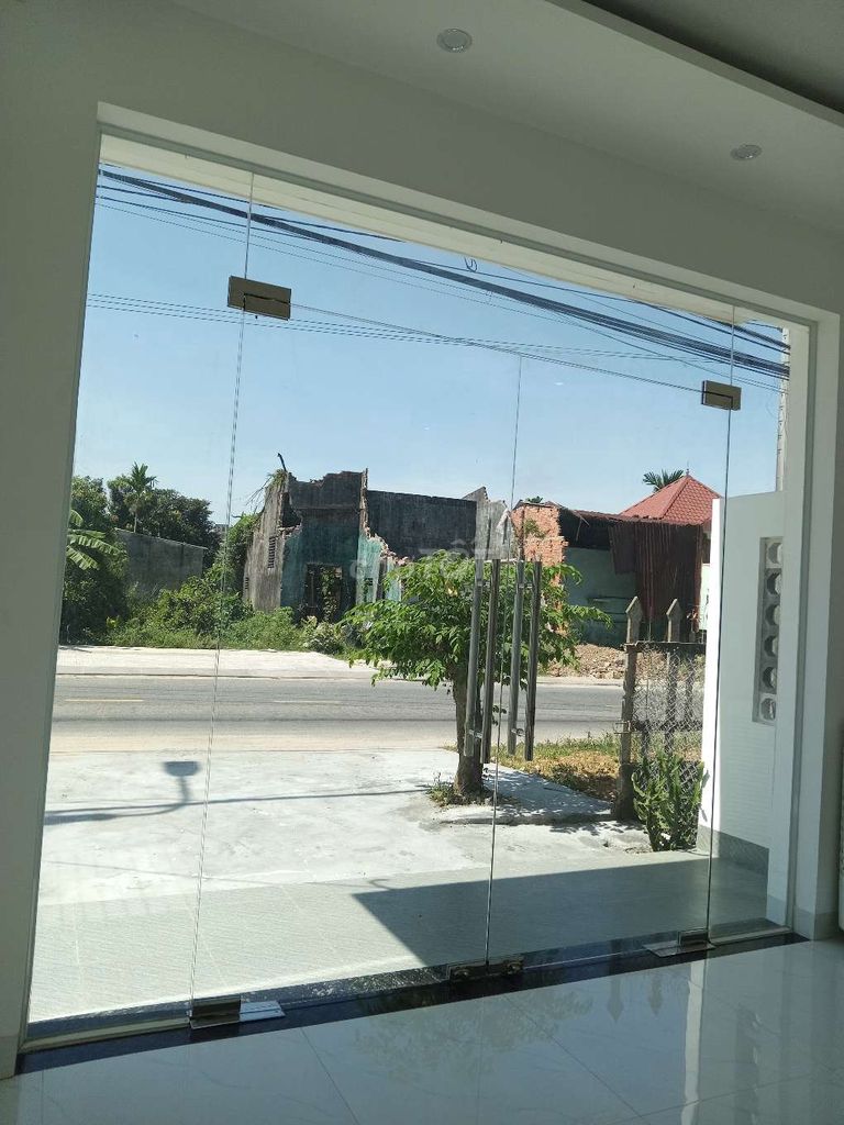 Cần thanh lý lại bộ cửa kính cường lực. Mua bán Nội thất, đồ gia dụng khác tại Quận Cẩm Lệ Đà Nẵng được đăng bởi Nguyễn Một hình 2