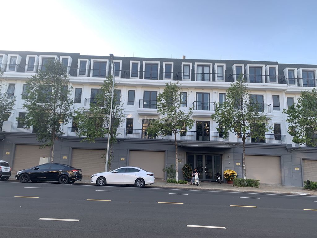Shophouse 100m2- hoàn thiện cơ bản- dự án Ecocity Premia Buôn ma thuột. Mua bán nhà ở tại Thành phố Buôn Ma Thuột Đắk Lắk được đăng bởi Nguyễn Vũ Trường hình 3