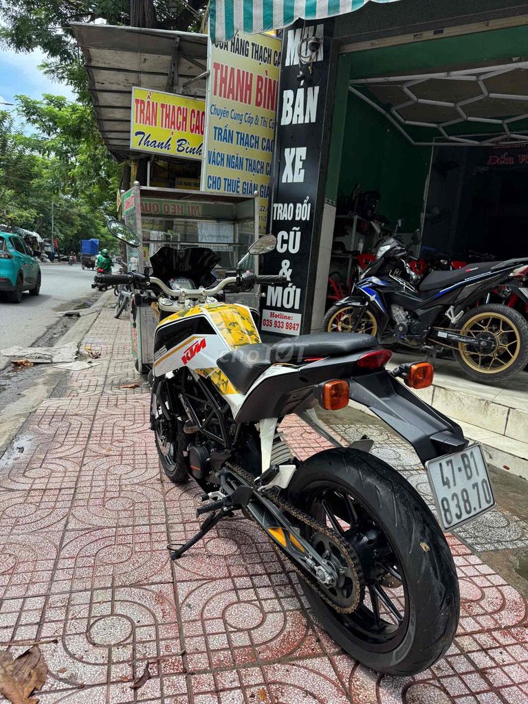 KTM Duke 125 ABS 2015 chính chủ biển số 47. Mua bán Xe máy tại Huyện Bình Chánh Tp Hồ Chí Minh được đăng bởi Phong Vũ hình 4