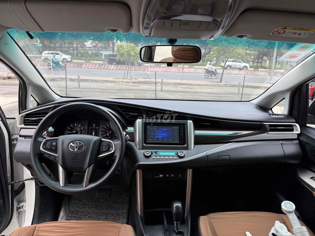 Toyota Innova 2019 2.0G Trắng -Số Tự Động tại Hãng. Mua bán Ô tô tại Quận Bình Thạnh Tp Hồ Chí Minh được đăng bởi Công Sang hình 11