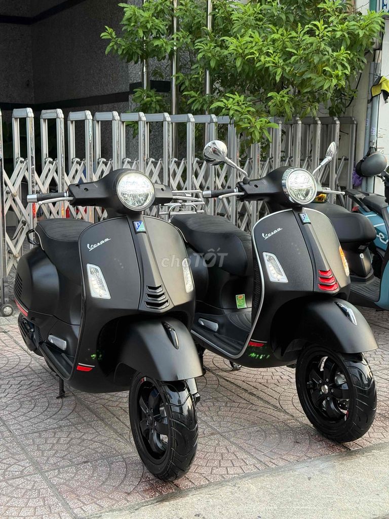 Vespa GTS S 150 150 2022 chính chủ xe đẹp mới 90%. Mua bán Xe máy tại Quận Phú Nhuận Tp Hồ Chí Minh được đăng bởi VESPA Piaggio Quốc Vương  hình 2