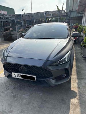 MG MG5 Luxury 2023 84.000 km Xám
