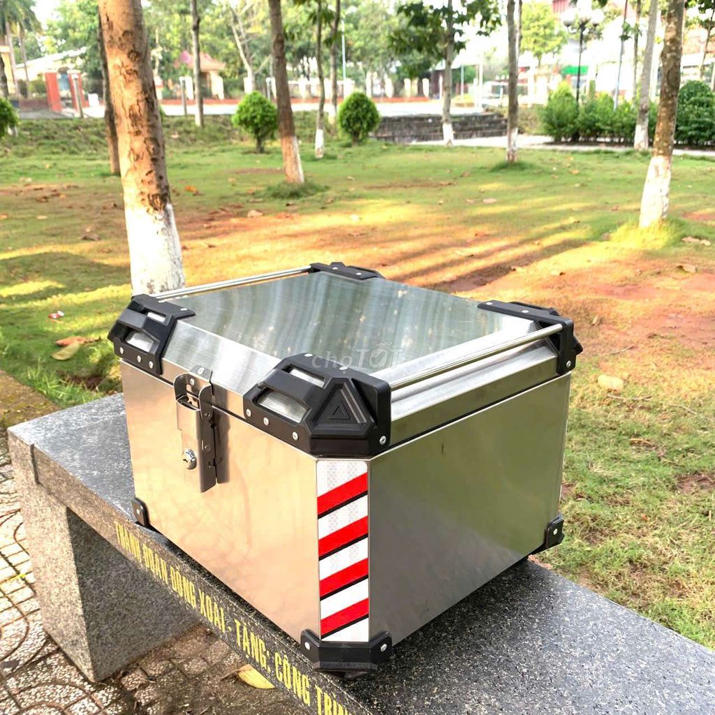 Thùng sau xe máy Inox giá xưởng. Mua bán Phụ tùng xe tại Thành phố Đồng Xoài Bình Phước được đăng bởi CÔNG TY TNHH DỊCH VỤ VÀ THƯƠNG MẠI TỔNG HỢP THUẤN PHÁT  hình 9