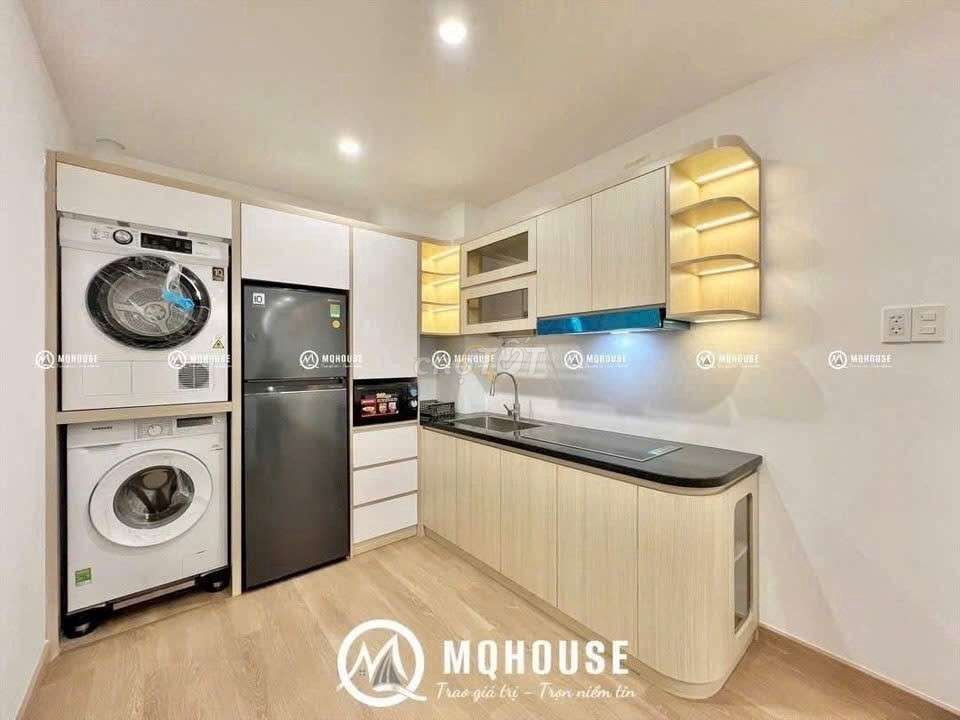 💥💥 CĂN HỘ 2PN BANCOL THANG MÁY 70M² NGAY SÂN BAY