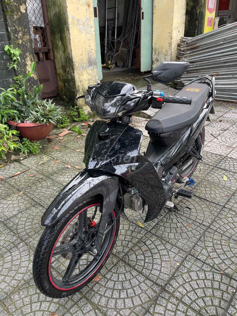 Chính chủ cần bán Si 50CC máy rin chạy ngon. Mua bán Xe máy tại Quận Liên Chiểu Đà Nẵng được đăng bởi Cửa hàng xe máy Nhớ Đình Nguyễn hình 3