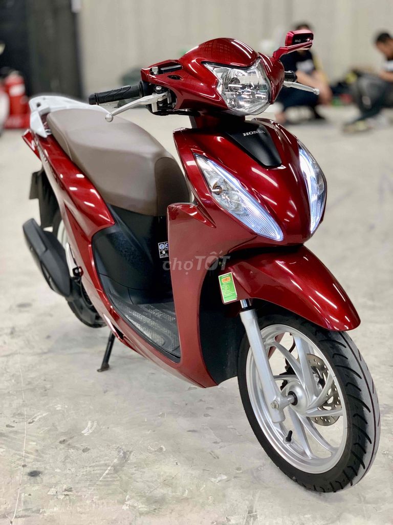 Honda Vision 2023 biển 69 chính chủ chạy 9.200km ✅. Mua bán Xe máy tại Thành phố Thủ Đức Tp Hồ Chí Minh được đăng bởi iMotorbike Khương Phan hình 4