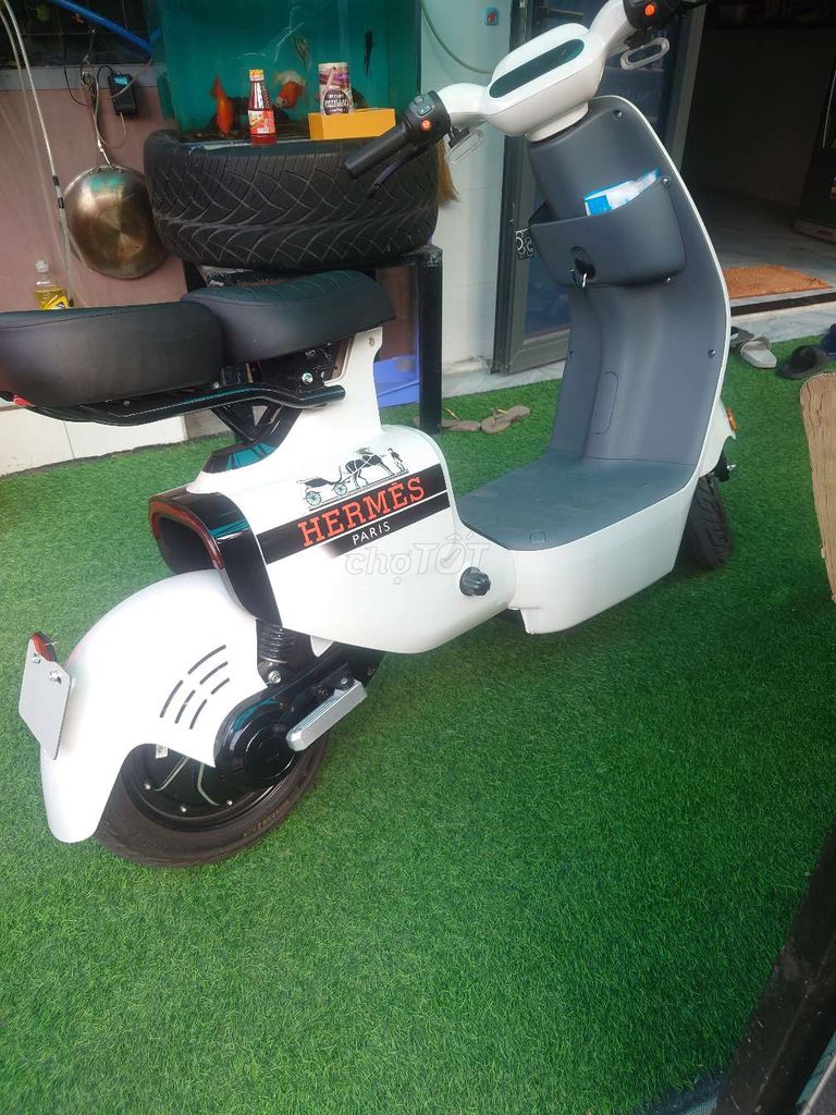 Xe điện VC mua 4 tháng ít đi đẹp ko 1 vết trầy. Mua bán Xe điện tại Thị xã Cai Lậy Tiền Giang được đăng bởi Trần Tuyết hình 3