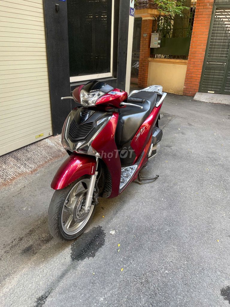 Honda SH 125CBS đời 2018 đỏ đen XE ZIN. Mua bán Xe máy tại Quận Đống Đa Hà Nội được đăng bởi Nguyễn Thái hình 1