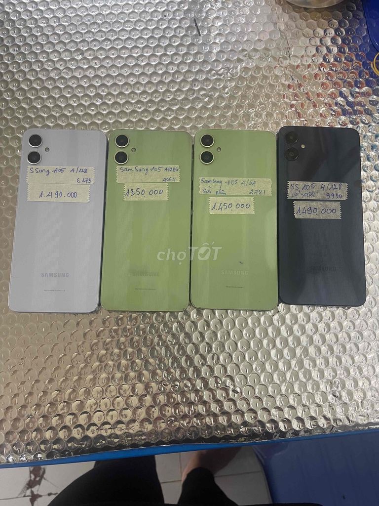 Samsung Galaxy A05 128GB Xám. Mua bán Điện thoại tại Quận Ninh Kiều Cần Thơ được đăng bởi Cầm Đồ Anh Quý hình 1
