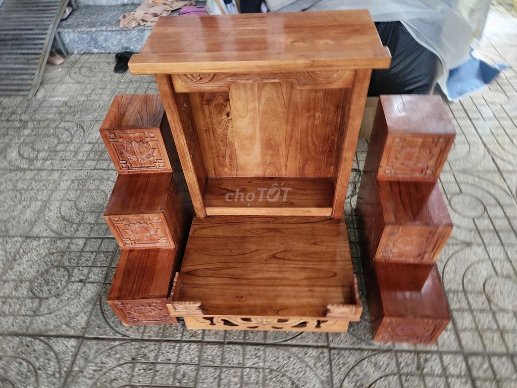 Bàn thờ Gỗ Nâu 57x80cm mới. Mua bán Nội thất, đồ gia dụng khác tại Thành phố Bà Rịa Bà Rịa - Vũng Tàu được đăng bởi NGUYEN R.I.P hình 1