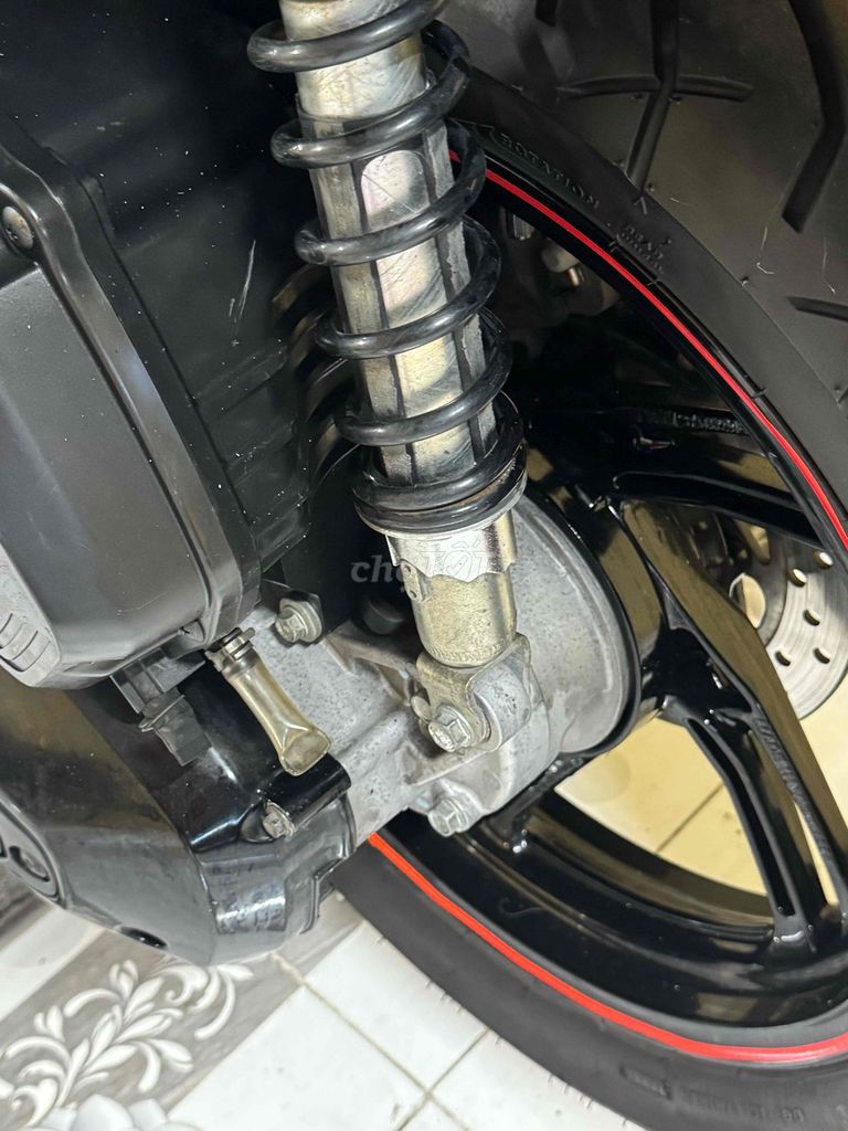 SH 125 2024 черная штора супер новая 43AA-992.97