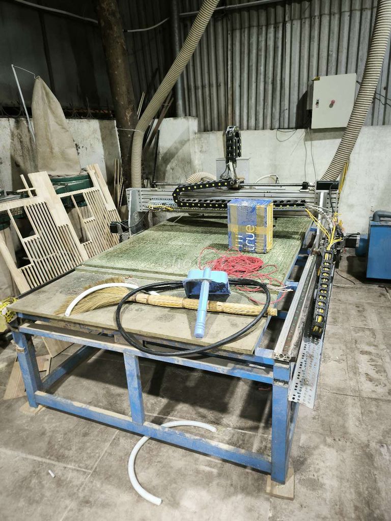 Bán máy cnc 1m2x2m4 2 đầu đục 1.5kw. Mua bán Đồ chuyên dụng, Giống nuôi trồng tại Quận Bắc Từ Liêm Hà Nội được đăng bởi Trương Hoàng Nghĩa hình 4