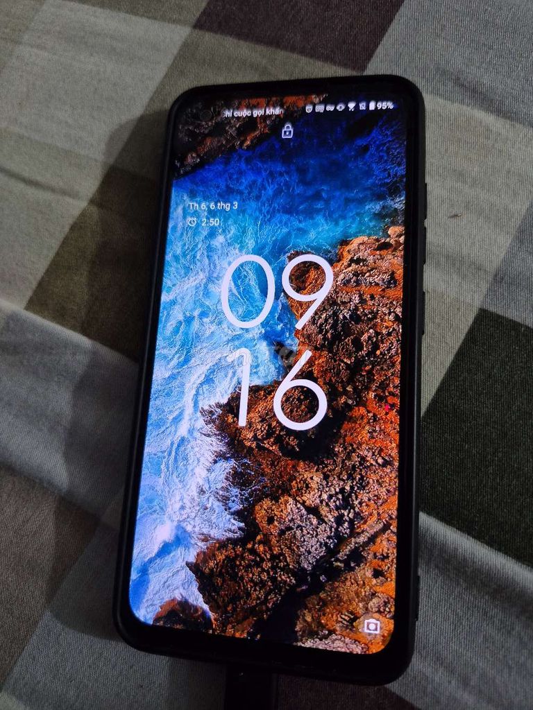 Asus Zenfone 8 Đen. Mua bán Điện thoại tại Thành phố Thanh Hóa Thanh Hóa được đăng bởi lllll hình 1