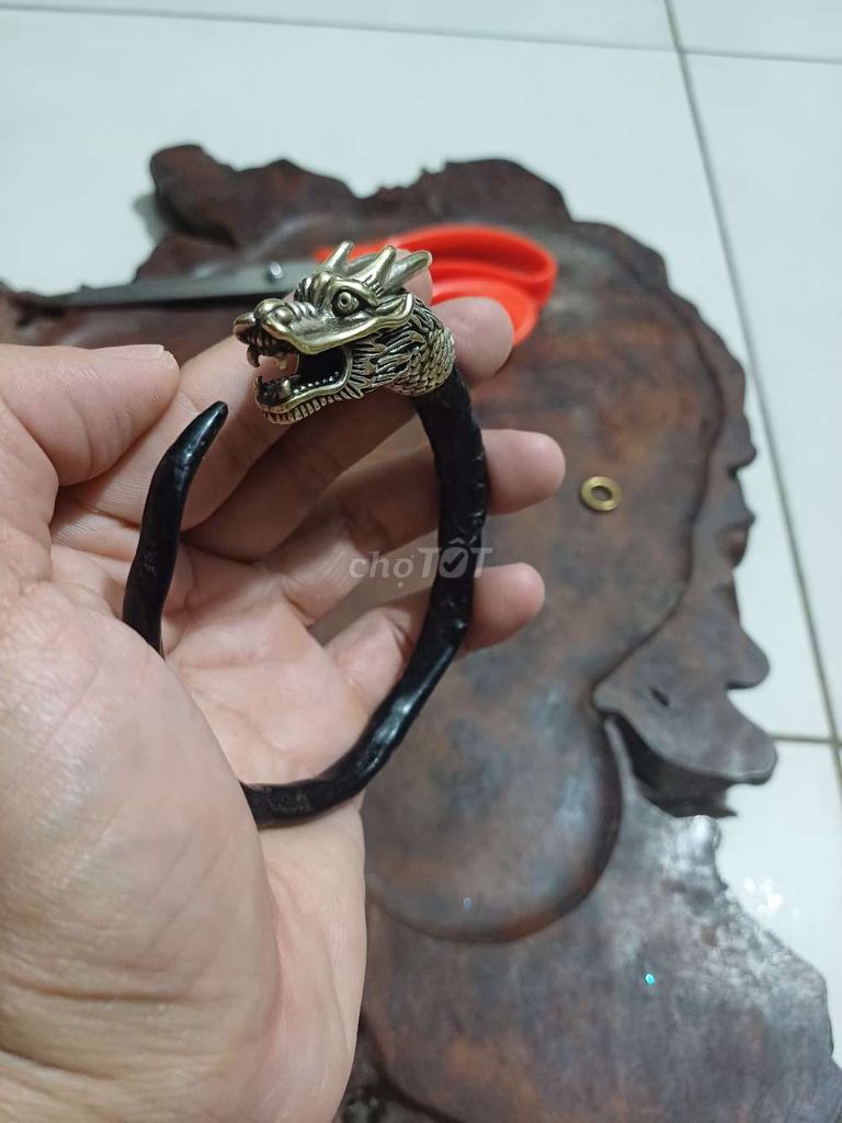 Vòng đeo tay nam San hô đen. Mua bán Phụ kiện thời trang khác tại Thành phố Đồng Xoài Bình Phước được đăng bởi PN Ngọc Minh hình 1