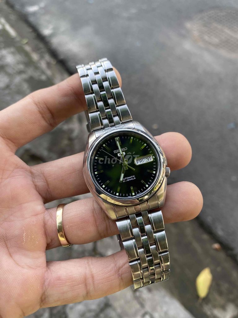 Đồng hồ Seiko SNK361K1 cơ tự động. Mua bán Đồng hồ tại Thành phố Thuận An Bình Dương được đăng bởi Nam seiko vintage hình 1
