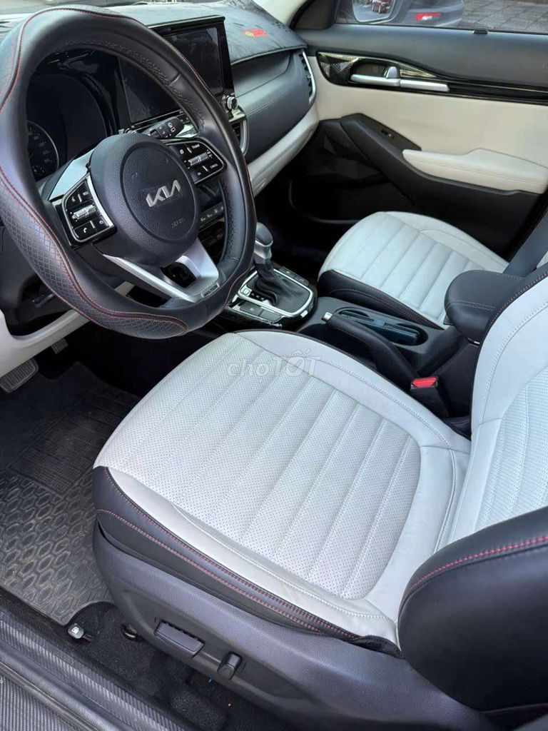 2023 Premium 1.6 AT - 12000 km. Mua bán Ô tô tại Huyện An Dương Hải Phòng được đăng bởi Mr Quý hình 14