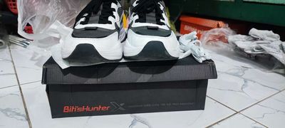 Giày Bitis hunter X size 42. Mua bán Giày dép tại Thành phố Thủ Đức Tp Hồ Chí Minh được đăng bởi Nguyen hung