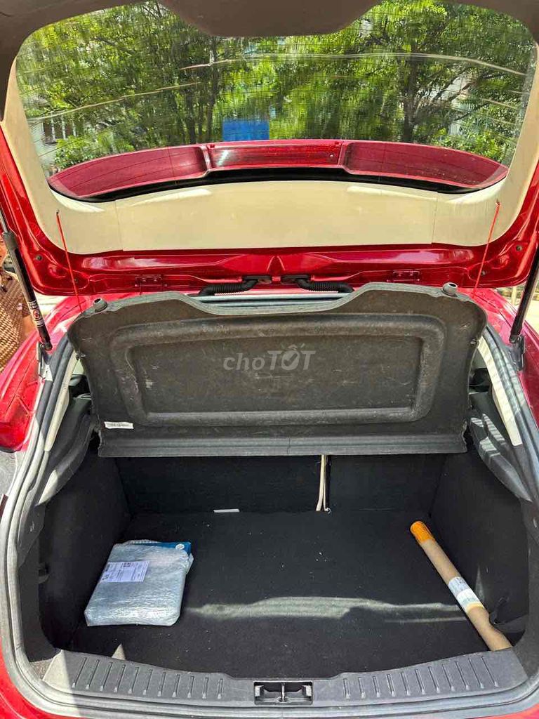 Ford Focus 2014 S 2.0 AT - 80000 km. Mua bán Ô tô tại Quận Tân Phú Tp Hồ Chí Minh được đăng bởi Quốc Otosaigon hình 8