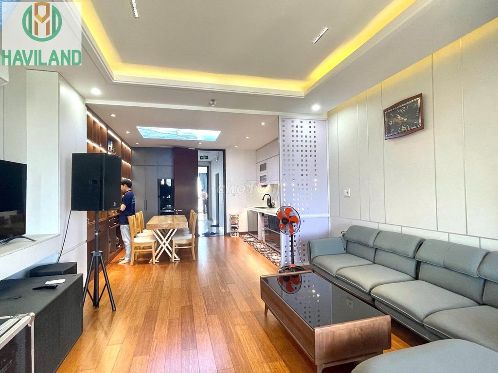 CHO THUÊ CĂN PENTHOUSE TẦNG 6 60M2 HOÀ XUÂN, CẨM LỆ