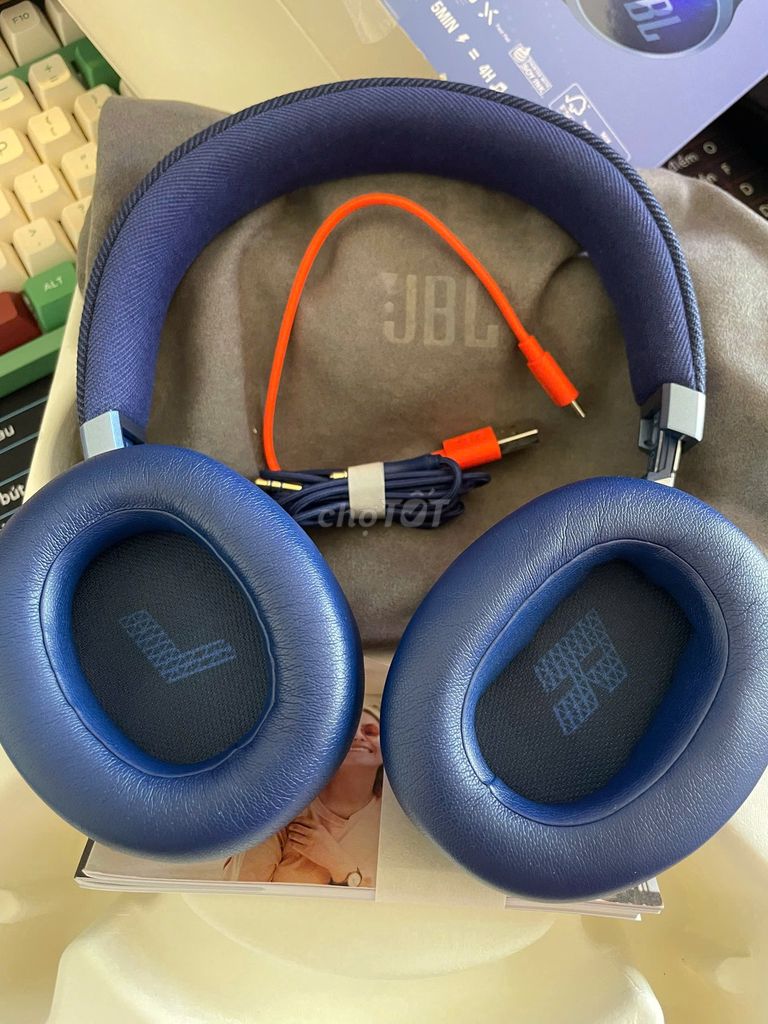 Tai nghe JBL Live 770NC Xanh dương. Mua bán Tivi, Âm thanh tại Quận Hải Châu Đà Nẵng được đăng bởi Duy Thuận Phạm hình 1