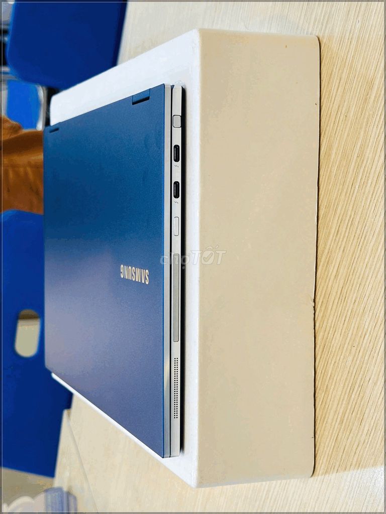 Samsung Galaxy Book Flex 930 i7-1065G7. Mua bán Laptop tại Quận Đống Đa Hà Nội được đăng bởi Hoàng Táo  hình 1