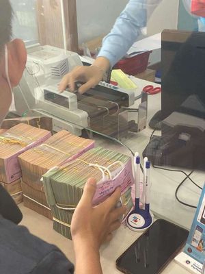 /viec-lam-quan-4-tp-ho-chi-minh/123962445.htm#px=SR-stickyad-[PO-12][PL-top]?i=0