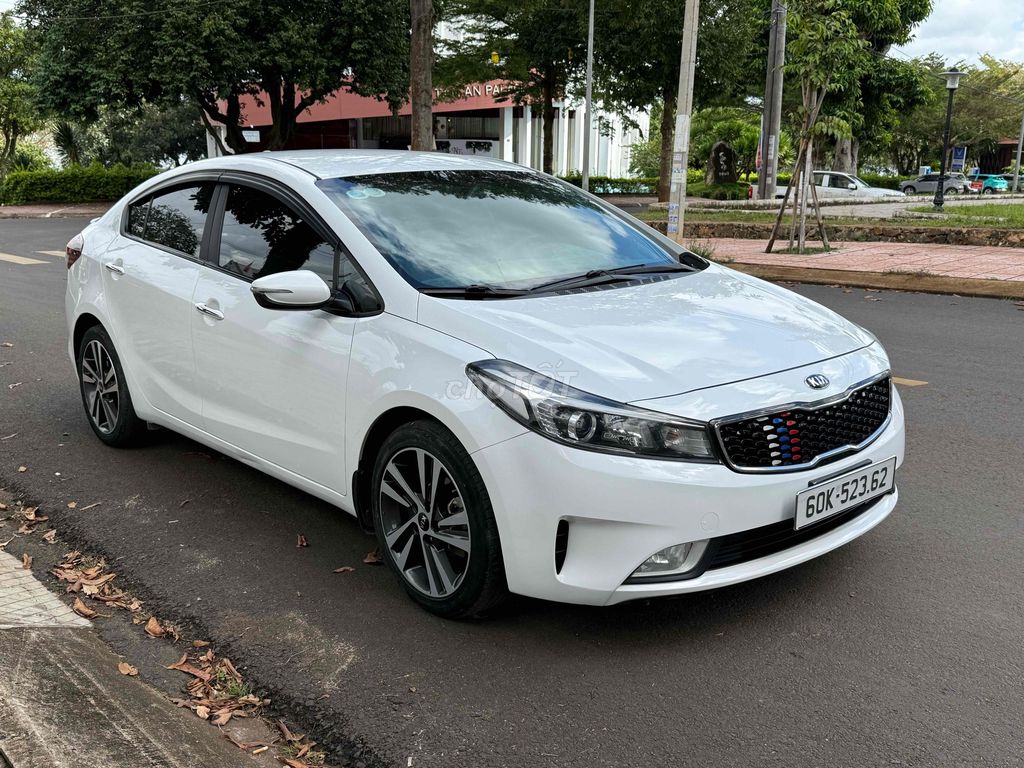 Kia Cerato 2018 1.6 MT - 79 km. Mua bán Ô tô tại Huyện Krông Pắc Đắk Lắk được đăng bởi Văn sy hình 2