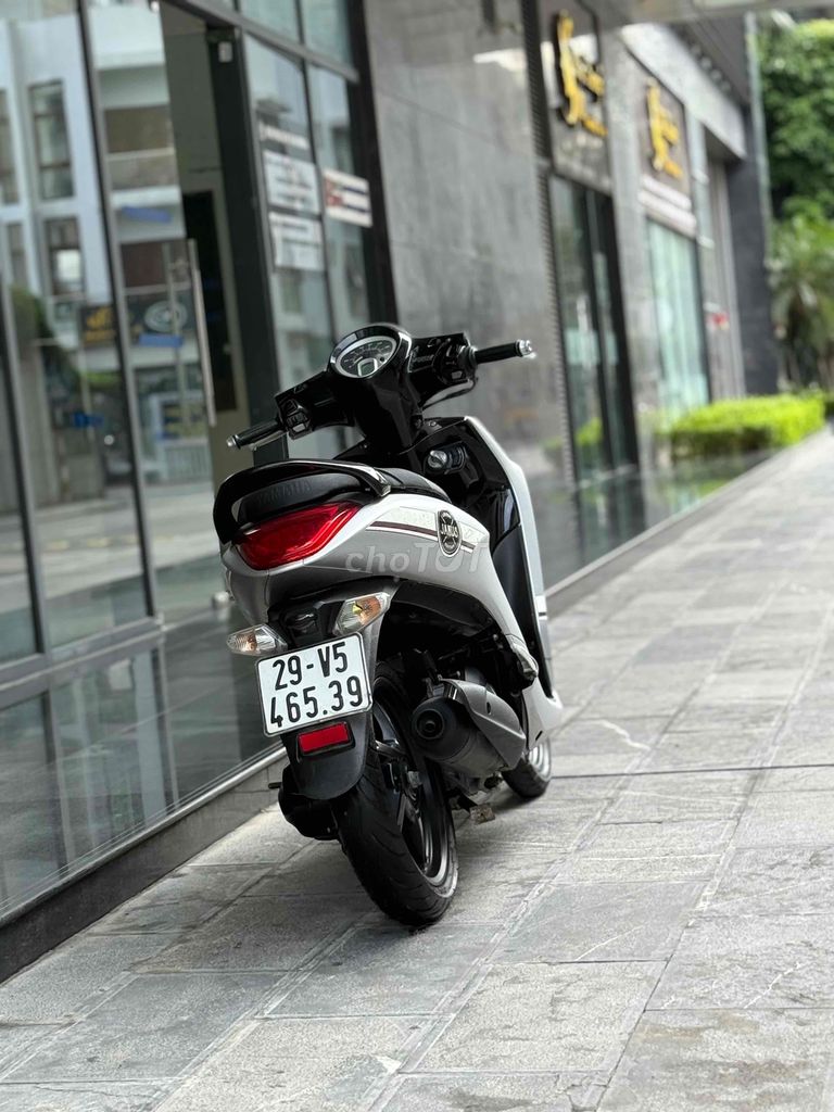 Phiên bản giới hạn Janus Smartkey Đẹp Nguyên bản. Mua bán Xe máy tại Quận Ba Đình Hà Nội được đăng bởi Xe Máy Nam Thi hình 3