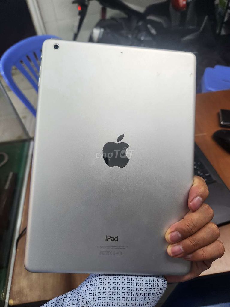 iPad Air 1 wifi only 16G zin leng keng. icloud ẩn