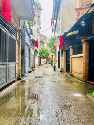 Nhà phố 50 m² · Ngõ Sông Sét