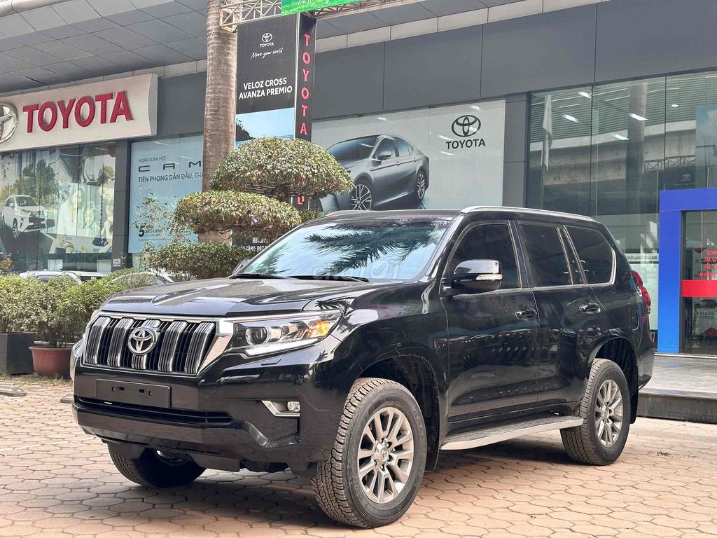 Toyota Hà Đông bán Prado 2021 2.7VX 4v5 km. Mua bán Ô tô tại Quận Hà Đông Hà Nội được đăng bởi Toyota Hà Đông Tsure hình 2