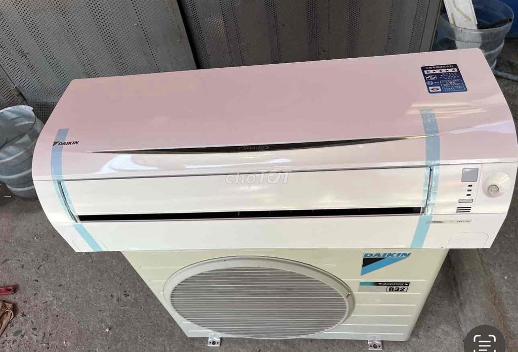 Máy lạnh Daikin Inverter R32A 1.5HP Trắng- CT90200. Mua bán Máy lạnh, điều hoà tại Thành phố Thủ Dầu Một Bình Dương được đăng bởi Máy Lạnh Cũ có inverter ảnh thực tế hình 1