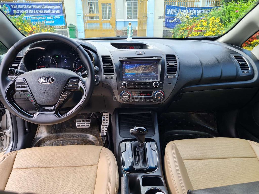 Kia Cerato 2016 1.6 AT - 86500 km