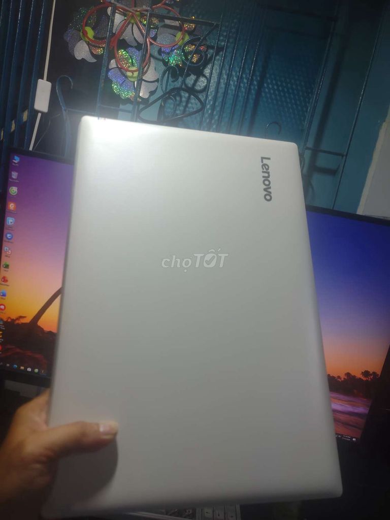 Lenovo IdeaPad 330 i3 7020 8GB/128GB Bạc. Mua bán Laptop tại Thành phố Vũng Tàu Bà Rịa - Vũng Tàu được đăng bởi Nguyễn Lộc hình 1