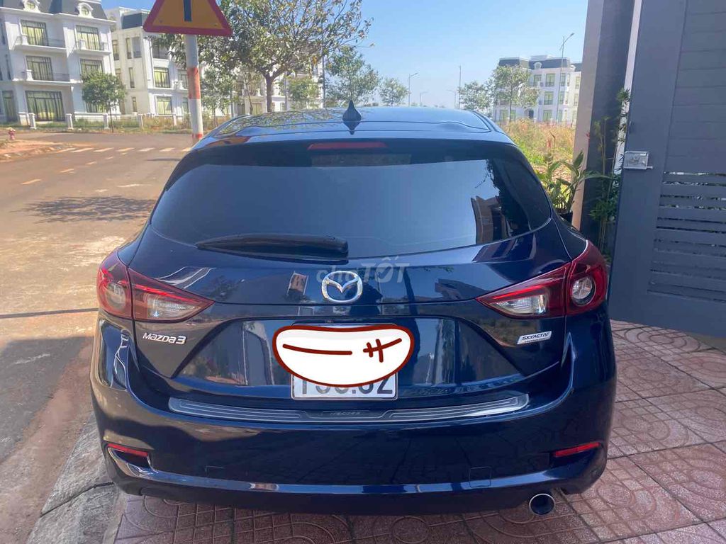 Mazda 3 2019 Sport 1.5L Premium - 80000 km