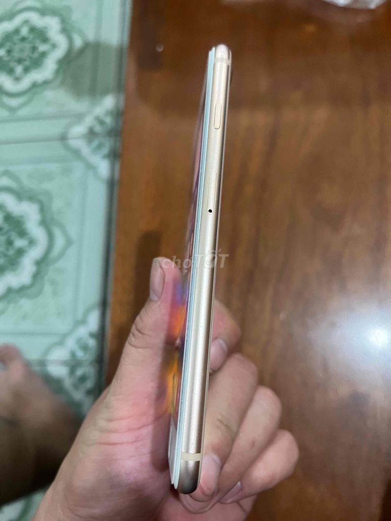 Apple iPhone 8 Plus Vàng. Mua bán Điện thoại tại Thành phố Thuận An Bình Dương được đăng bởi nguyen hai hình 1