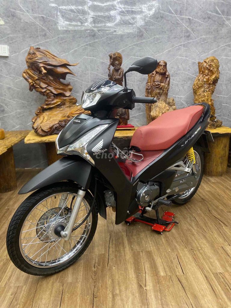 👉Future Led 2020 biển SG khoá smartkey máy êm ru. Mua bán Xe máy tại Quận 7 Tp Hồ Chí Minh được đăng bởi Xe Cũ Hiếu CT hình 1