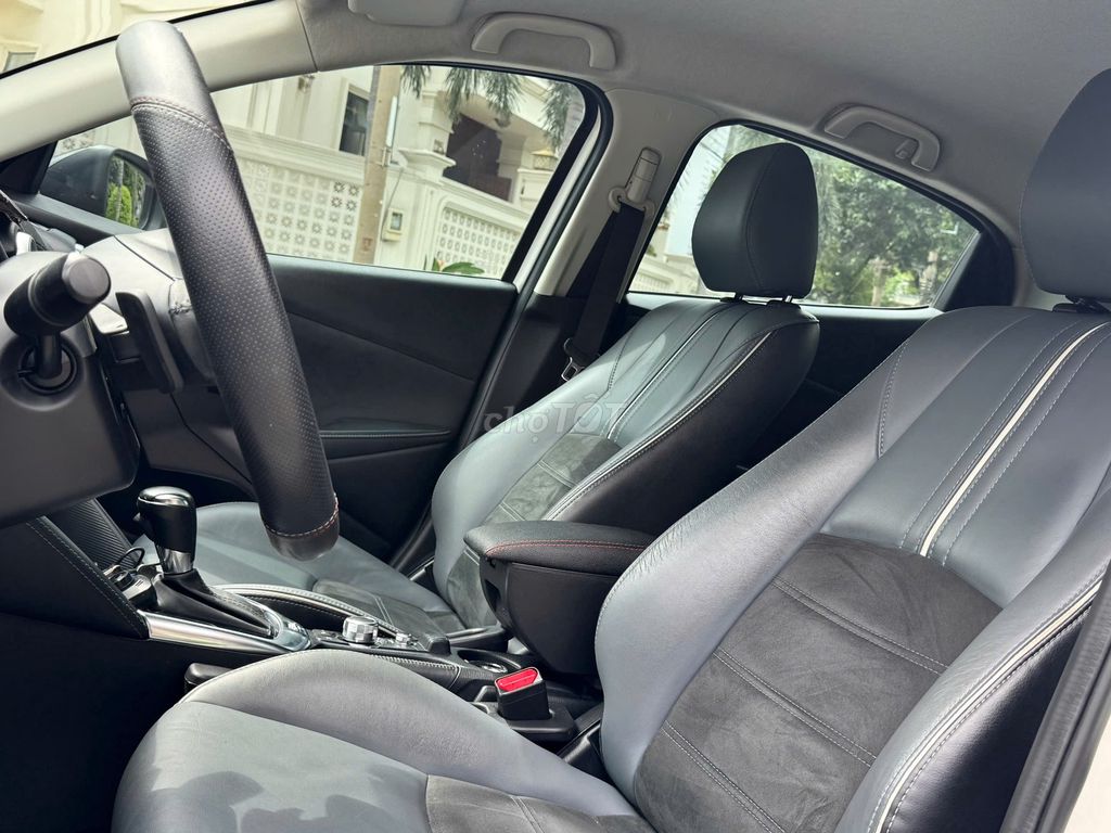 Mazda 2 Luxury model 2021 Trắng đẹp 41.000 km. Mua bán Ô tô tại Quận Gò Vấp Tp Hồ Chí Minh được đăng bởi 067 Hằng hình 8