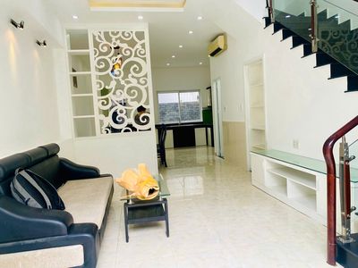 Nhà Phố 5x16 Mega Ruby - Full nội thất 10.5 tỷ TL - Sân ôtô 7 chỗ. Mua bán nhà ở tại Thành phố Thủ Đức Tp Hồ Chí Minh được đăng bởi Nhà Dự Án Đông Sài Gòn