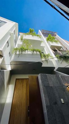 Аренда · 4 комн. · 62 м² · Quận Sơn Trà, ул. Đường Phạm Cự Lượng