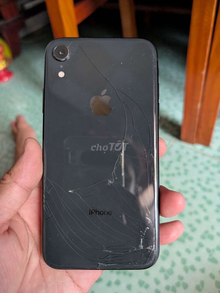 Apple iPhone XR Đen Hư hỏng. Mua bán Điện thoại tại Thành phố Mỹ Tho Tiền Giang được đăng bởi 3 Ljem hình 1