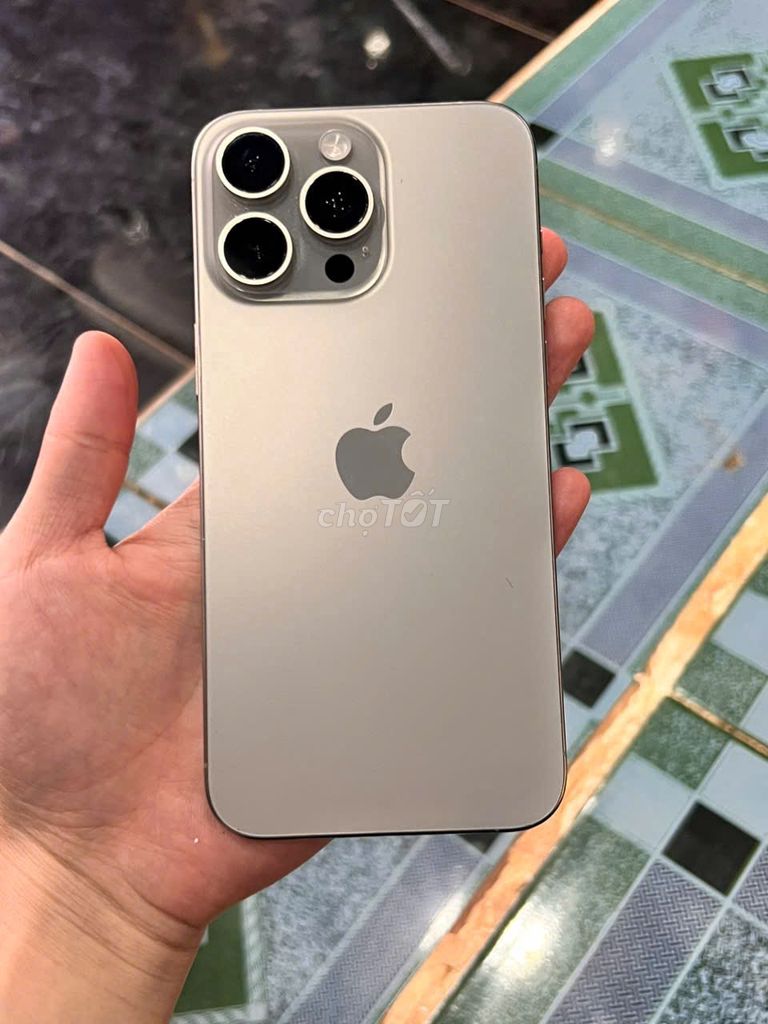 Apple iPhone 15 Pro Max 256GB Xám. Mua bán Điện thoại tại Thành phố Đà Lạt Lâm Đồng được đăng bởi Tên chưa cung cấp hình 1