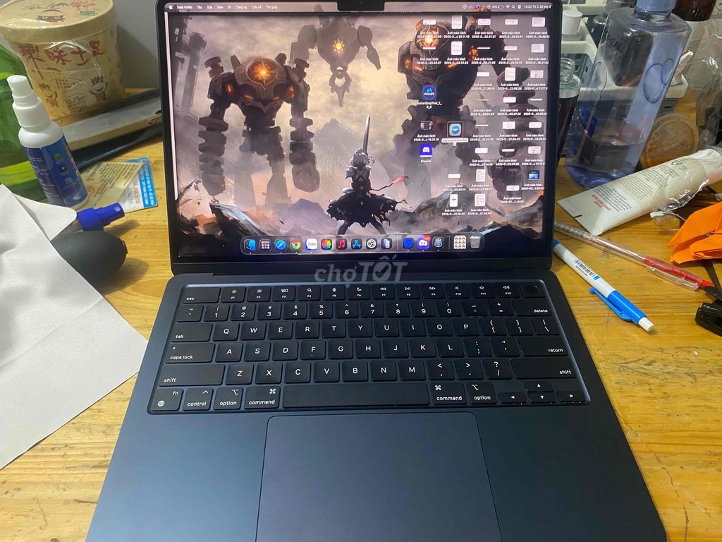 MacBook Air M2 (Đã sử dụng) - Giá tốt!