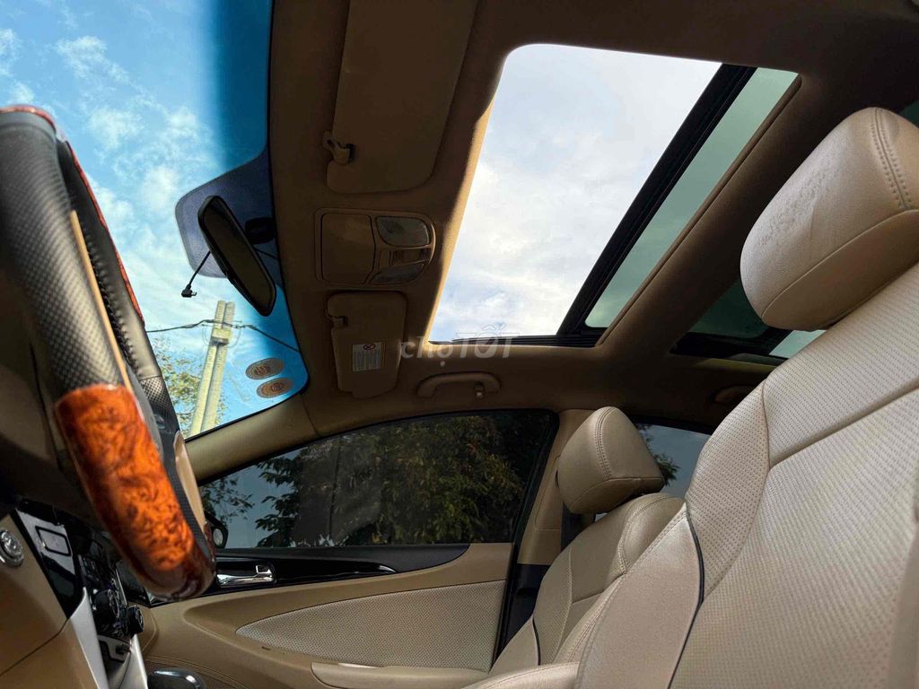 Hyundai Sonata 2011 2.0 AT - 158000 km. Mua bán Ô tô tại Huyện Trảng Bom Đồng Nai được đăng bởi nguyên thành trung hình 7