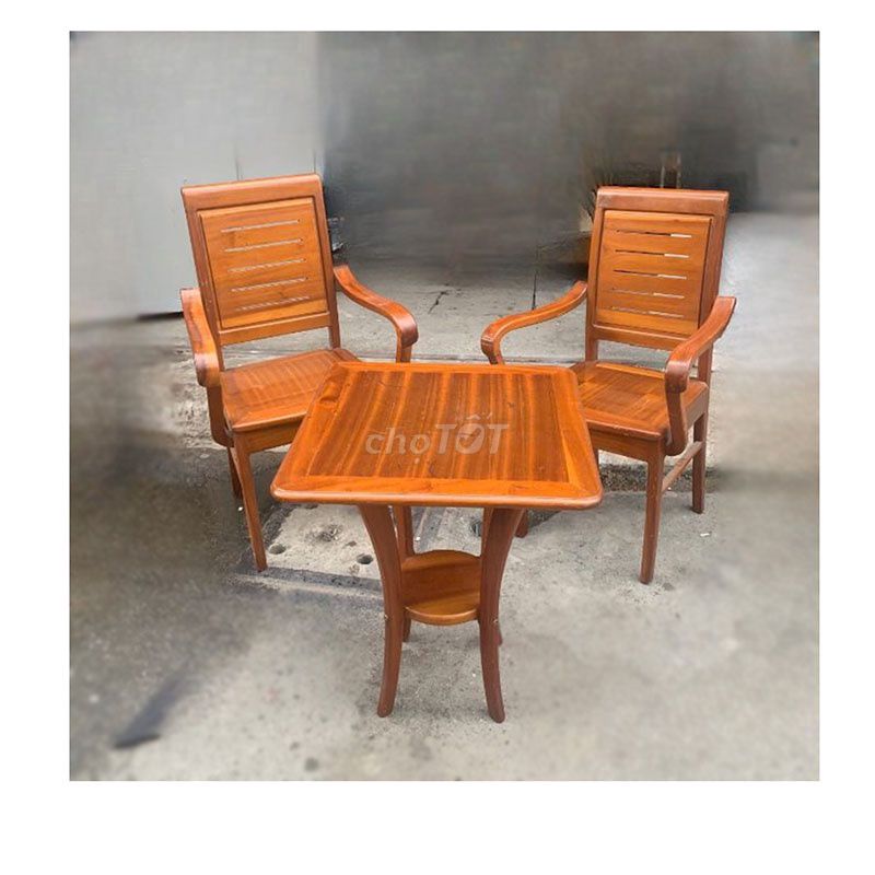 Bộ Bàn Ghế Gỗ Tự Nhiên Mới 90%. Mua bán Bàn ghế tại Huyện Cần Giờ Tp Hồ Chí Minh được đăng bởi Hải Văn Hàng Thanh Lý  hình 1