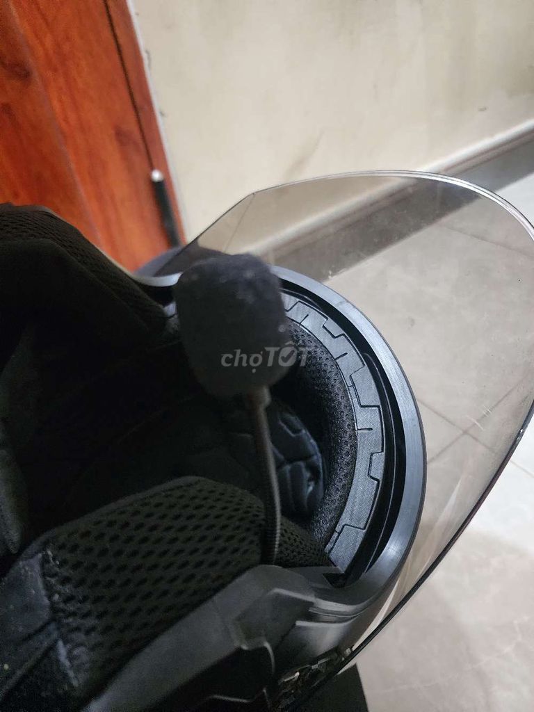 Nón bảo hiểm Bluetooth kèm kính râm bên trong Hàng. Mua bán Phụ tùng xe tại Huyện Thuỷ Nguyên Hải Phòng được đăng bởi Nobless hình 6